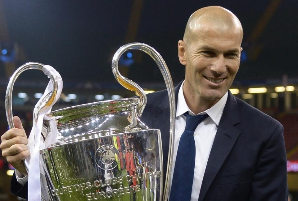 Top 8 de Vencedores de prêmios individuais Zinedine Zidane
