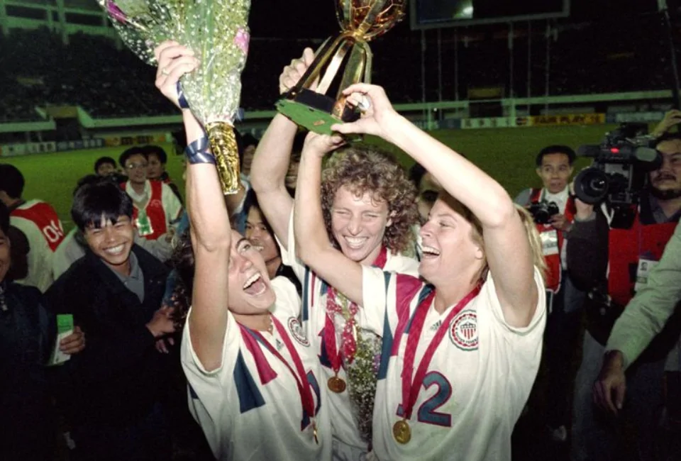 Primeira copa de Futebol feminino